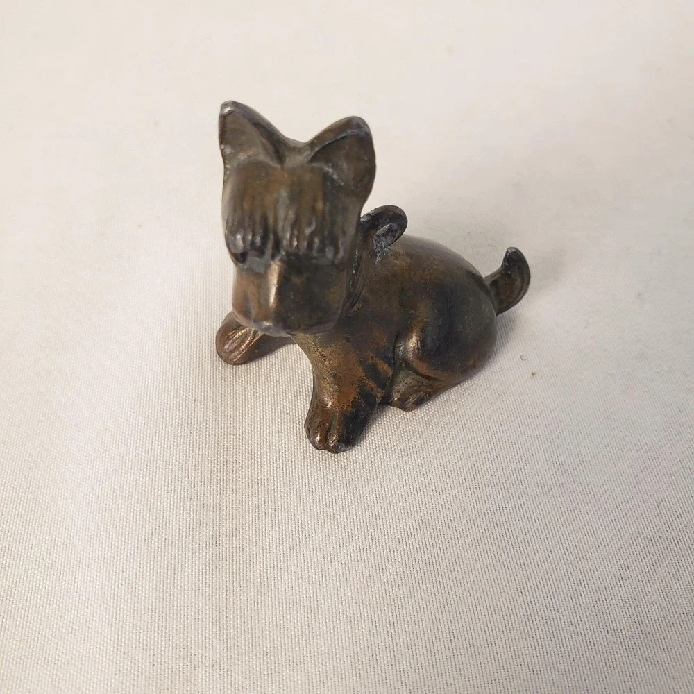 VTG Cast Metal Scottie Terrier Dog Figurine Miniature Charm Pendant, Paperweight